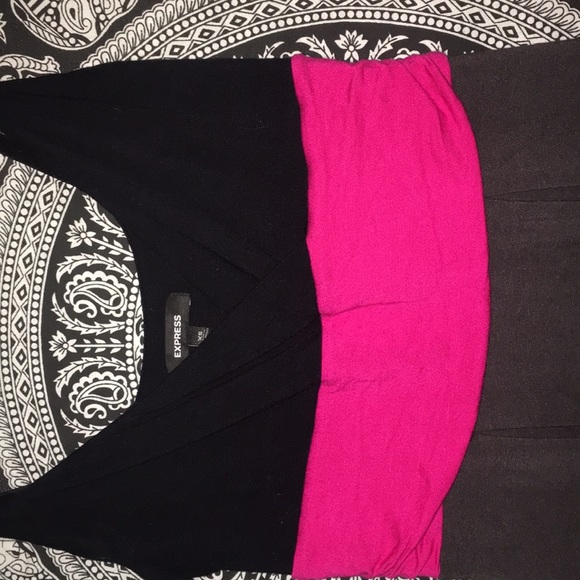 Express dress - Picture 2 of 3